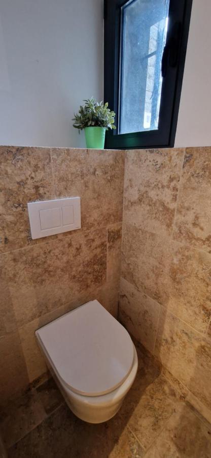 Bel & Ancien T3 Renove Dans